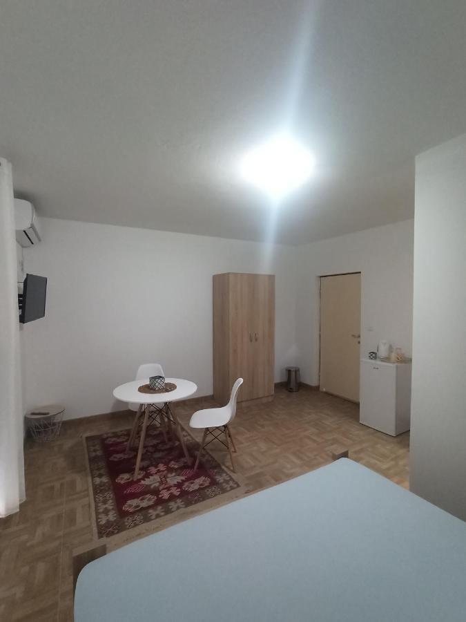 Lastva Holliday Rooms Budva Buitenkant foto