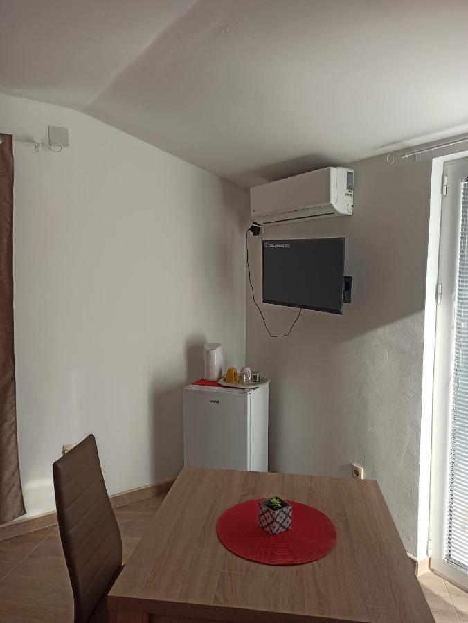 Lastva Holliday Rooms Budva Buitenkant foto