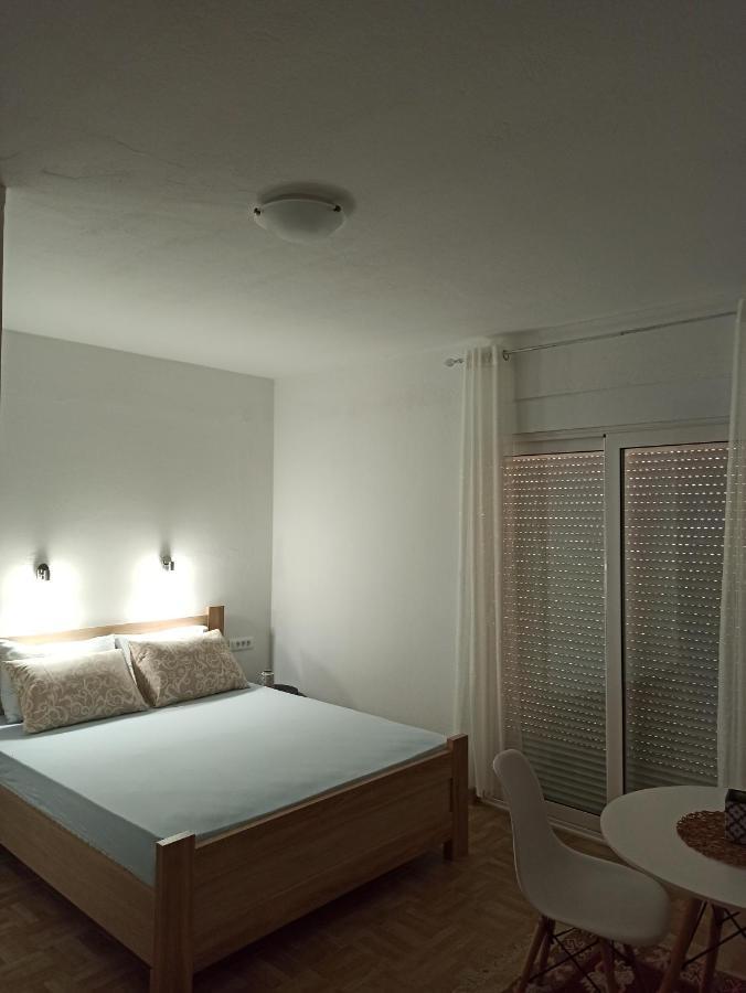 Lastva Holliday Rooms Budva Buitenkant foto